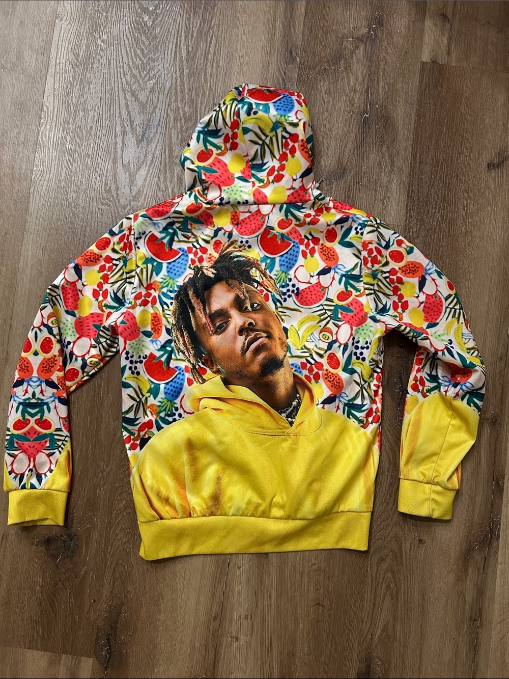 Yellow Juice Wrld Multi-Color Men’s Graphic Hoodie Sweatshirt Small